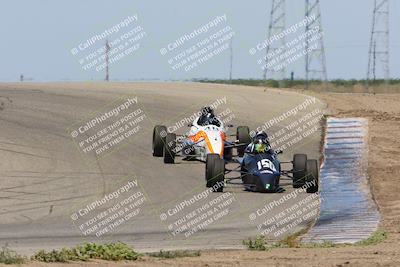 media/Apr-30-2022-CalClub SCCA (Sat) [[98b58ad398]]/Group 3/Race (Grapevine)/